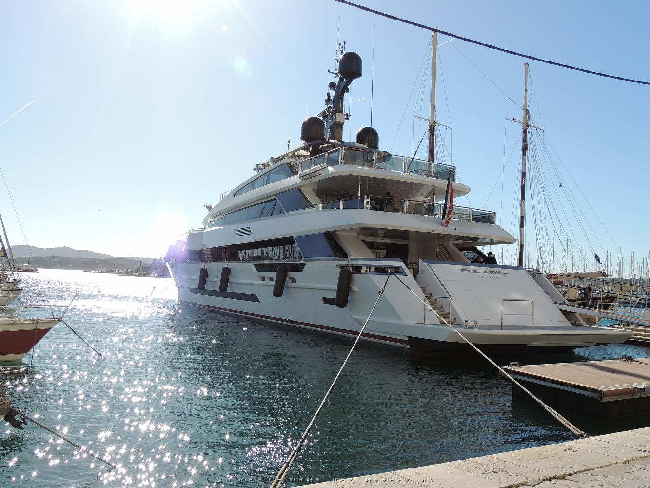 Le Port..JPG -           